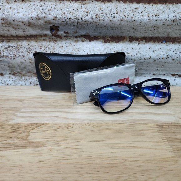 Ray-Ban New Wayfarer RB 2132 901L Black Full Rim 55-18 145 3N - Picture 1 of 9